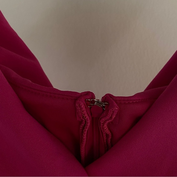 Hot pink midi pencil dress - Picture 4 of 6